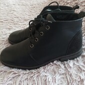 Черевики демісезон у хорошому стані
