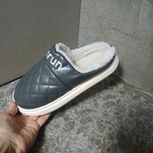 Жіночі теплі тапки