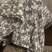 Пухнасті тепленькі, затишні пледи 150*200