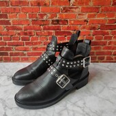 Черевики Divided шкіра