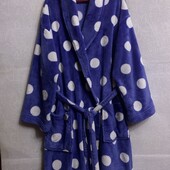 Яркий мягусенький женский халат отличного качества