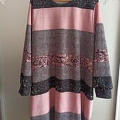 Платье в идеале.