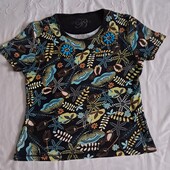 Жіноча футболка р50 /52 гарний стан розпродажа