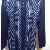 Кофта на гудзиках в грудях 104 см.