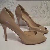 Лаковые бежевые туфли Gelsomino