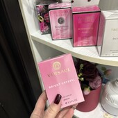 ✨легка романтична та спокуслива Versace Bright Crystal.
