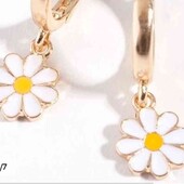 стильные сережки ромашки