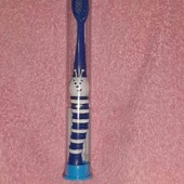 нова щітка дитяча