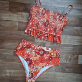 Шикарний !!!❤️ Новий !!!( М) Чашка В- С) висока посадка трусиків!