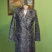 Пальто жиноче, кашемир, р 46, новое, Италия