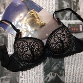 Красивий бюстик 75в пуш-ап+трусики Esmara s