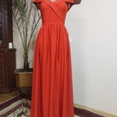 Розпродаж. Чудова вечірня сукня в підлогу з розрізом, S, стан ідеальний