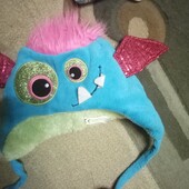 Очень теплая и прикольная шапка