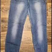Женские джинсы