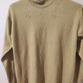 Бежевий светр з суміші вовни