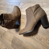 Красиві стильні черевики!