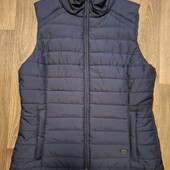 Красива тепленька желетка!