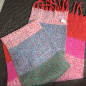 Pom, пухнастий шарф 210*36