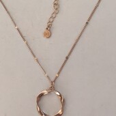 Підвіска River Island