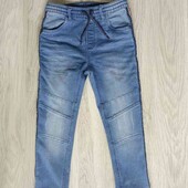 Blukids брендовые стильные штаны джоггеры на мальчика рост 122 см