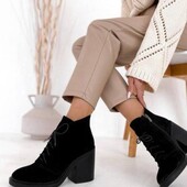 Жіночі зимові черевики 40