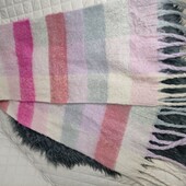 Пухнастий шарф в клітинку