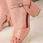 Босоножки женские 