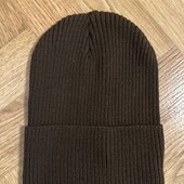 Демісезонна трикотажна шапка. По вашій ставці можете докупити ще і інший колір