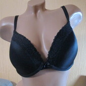 Бюстгальтер з коректором від Marks&Spencer Розм 32E/70F