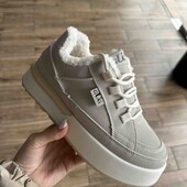 Кросівки зимові жіночі