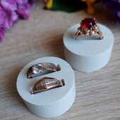 Підставка для кілець