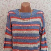 Очень красивый свитерок 48р