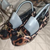 River island, uk3 36p велюрові ЛЕО лофери