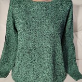Светрик з цікавою спинкою S/M