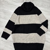 Подовжений светрик від F&F, розмір XL.