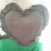 Подушки для спальни или на диван 2 шт