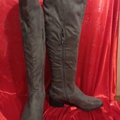 Ботфорты р 40,новий,на синтепоне.