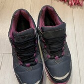 Кросівки 38розміру,устілка 23см.