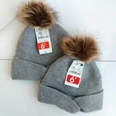 Чарівна зимова дитяча трикотажна шапка від бренду kiabi (франція)