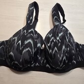 M&S! Жіночий спортивний топ 95А, 42А! Лот 23