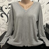 Базовий тепленький светр, р.14 в гарному стані