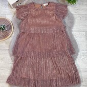 Дуже гарна нарядна сукня