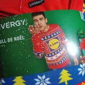 Чоловічій Новорічний светр розмір M 48/50