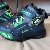 Останній 26 розмір. Чобітки на флісі для хлопчиків.