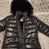 Продам куртку на дівчинку на ріст 128-135