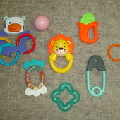 Игрушки-погремушки и не только, одним лотом в отличном состоянии