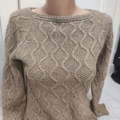Светр жіночий
