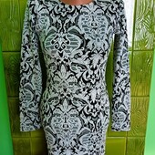 Тепла чорно-біла трикотажна сукня. Розмір-S.