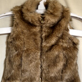 Мехова жилетка zara girls на 3-4 роки