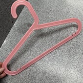 360. Вішалка для дитячого одягу IKEA